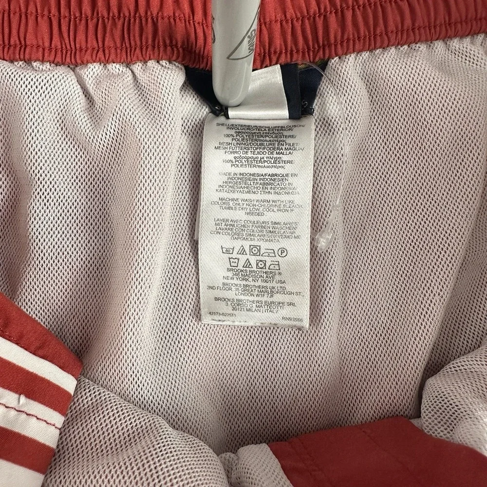 Brooks Brothers note small